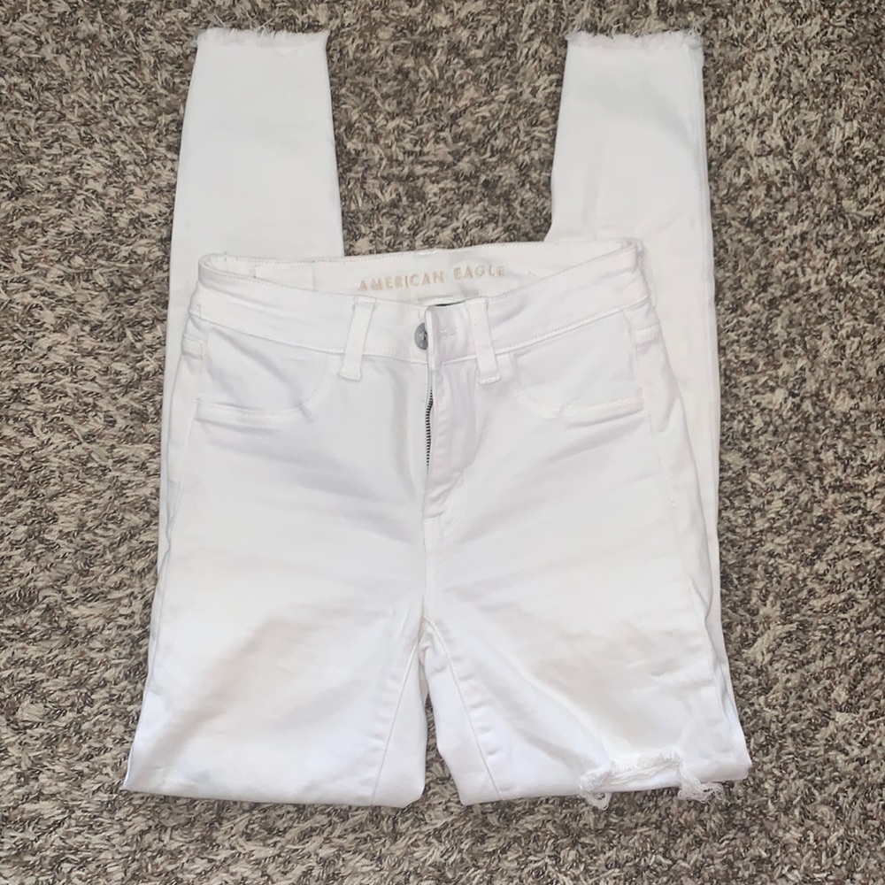 American Eagle - Distressed White Skinny Jeggings